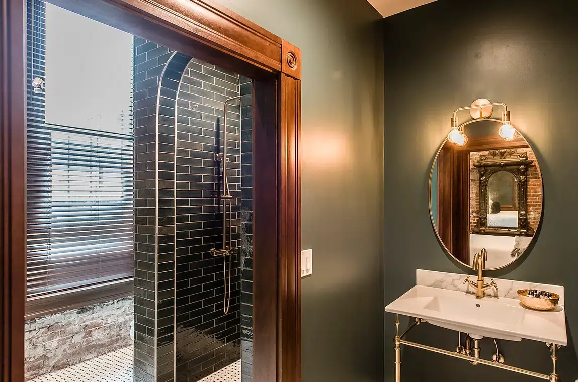 SOUTHERN TURF LOFTS 9